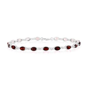 Sterling Silver, Oval 5.32ct Garnet & 0.11ct White Topaz, Beaded Outline Gem Bracelet